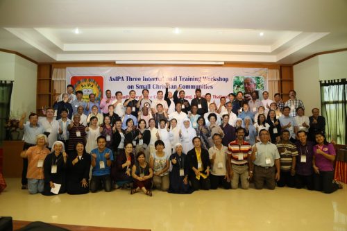 Group-photo-AsIPA-Three-WS-in-Oct.-2013-Bangkok
